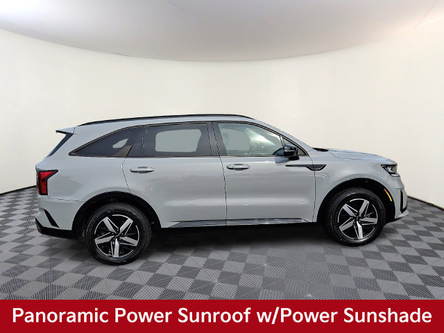 Certified 2023 Kia Sorento EX w/ Panoramic Sunroof Package FWD image 10