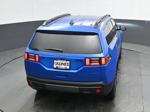 New 2026 Jeep Cherokee Limited AWD/4WD image 33