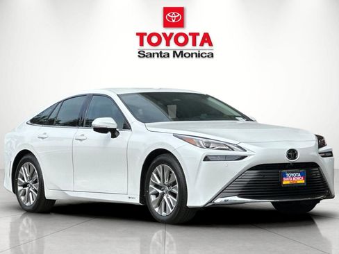 New 2025 Toyota Mirai XLE image 1