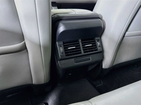 Used 2023 Land Rover Range Rover Evoque S AWD/4WD image 16