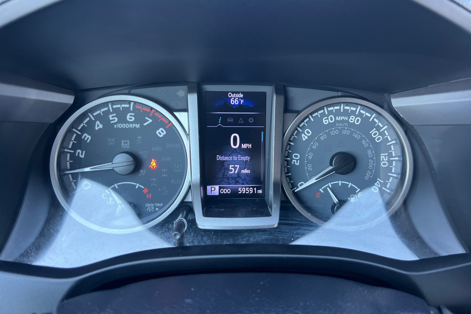 Used 2020 Toyota Tacoma SR5 AWD/4WD image 19