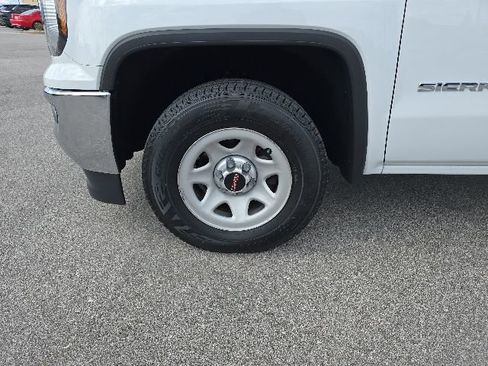 Used 2016 GMC Sierra 1500 2WD Regular Cab w/ Sierra Convenience Package image 9