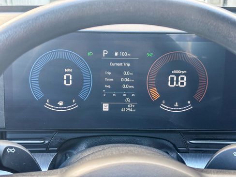 Used 2024 Hyundai Kona SE image 27