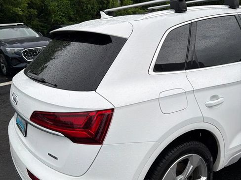 Used 2021 Audi Q5 2.0T Premium Plus w/ Premium Plus Package AWD/4WD image 9