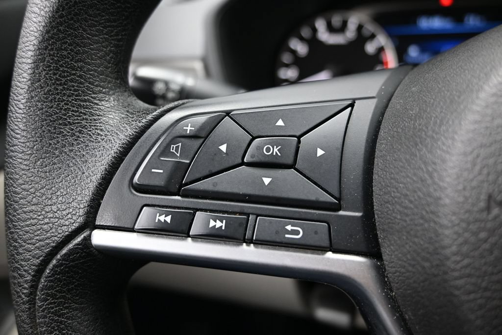 Used 2024 Nissan Altima 2.5 SV FWD image 19