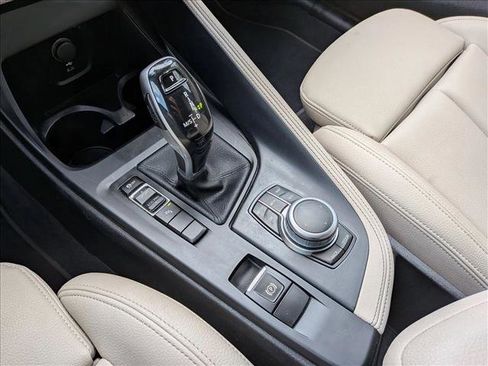 Used 2020 BMW X2 sDrive28i image 16