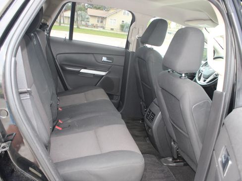Used 2011 Ford Edge SEL FWD image 25