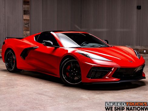 Used 2022 Chevrolet Corvette Stingray Preferred Cpe w/ Z51 Performance Package image 1