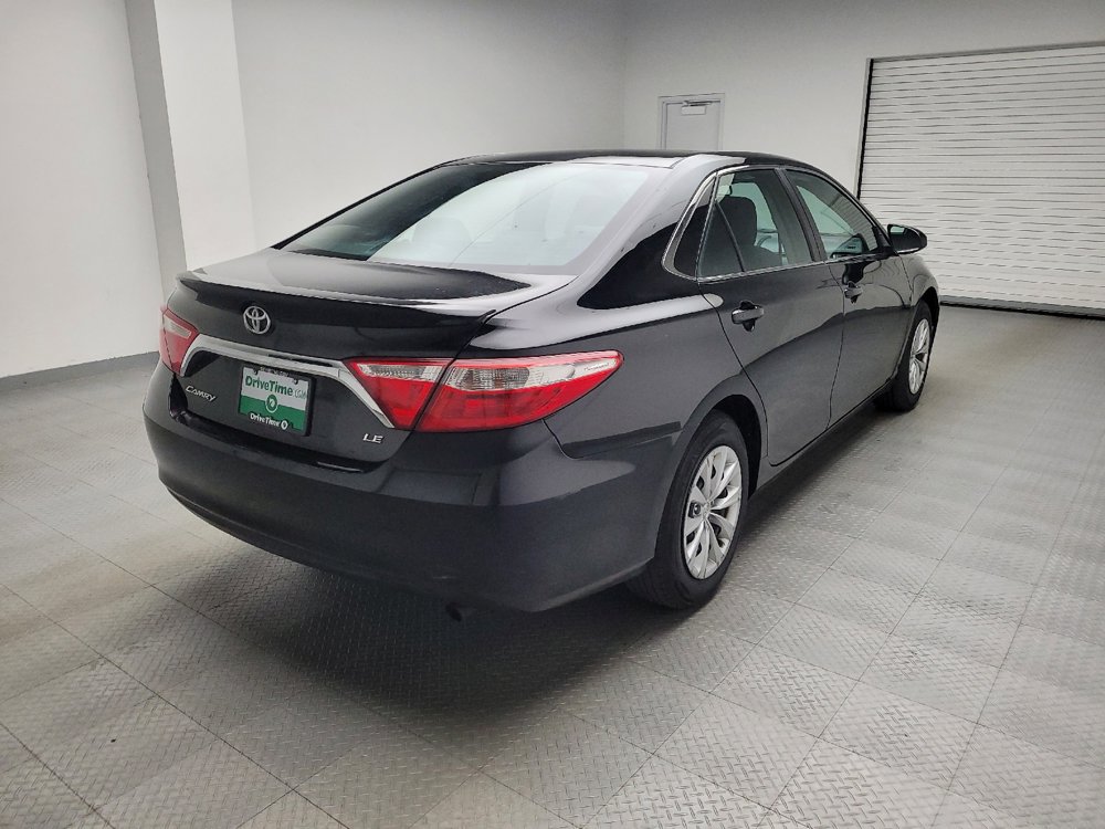 Used 2017 Toyota Camry LE FWD image 9