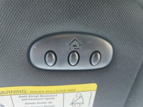 Used 2017 Lincoln MKC Reserve image 33