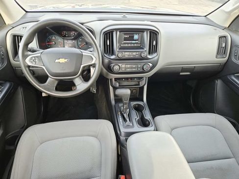 Used 2015 Chevrolet Colorado W/T w/ WT Convenience Package RWD image 6