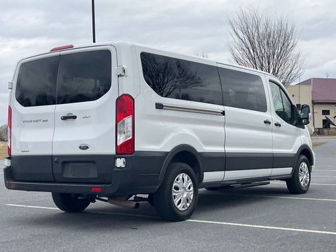 Used 2023 Ford Transit 350 XLT image 8