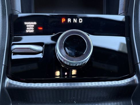 New 2025 Jeep Grand Cherokee Limited w/ Luxury Tech Group II image 22