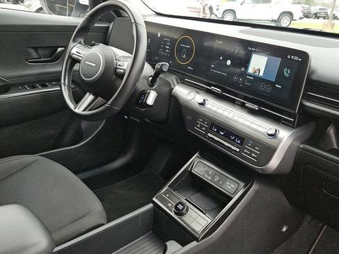 Used 2024 Hyundai Kona SEL w/ Convenience Package image 28