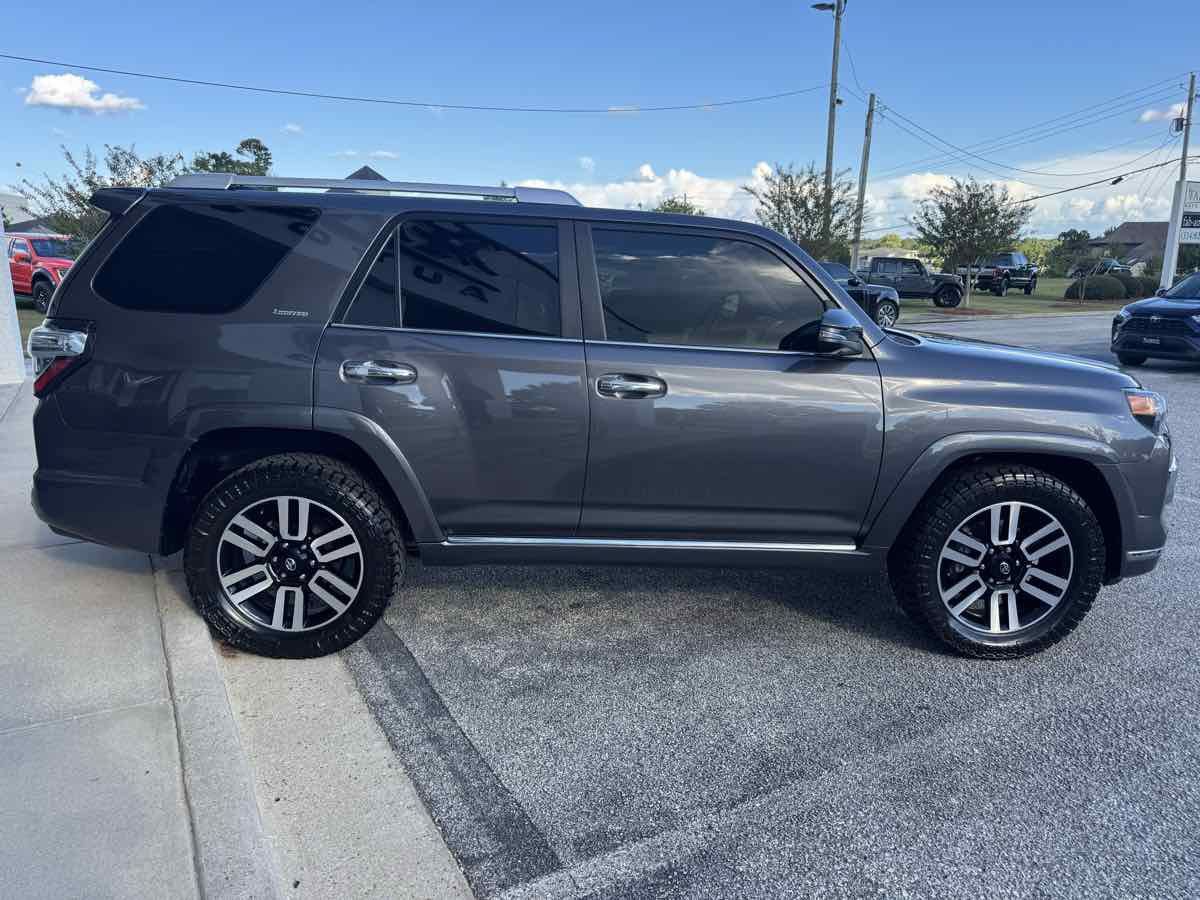 Used 2023 Toyota 4Runner Limited RWD image 41