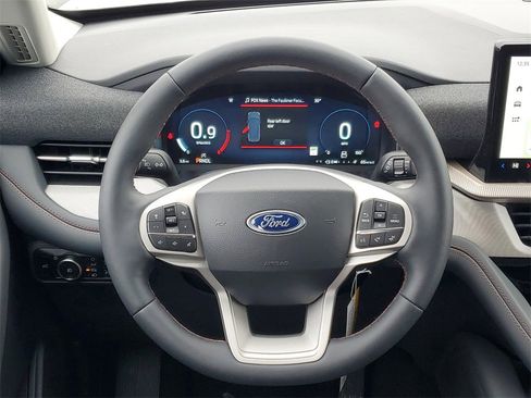 New 2026 Ford Explorer Active w/ Active Comfort Package image 27