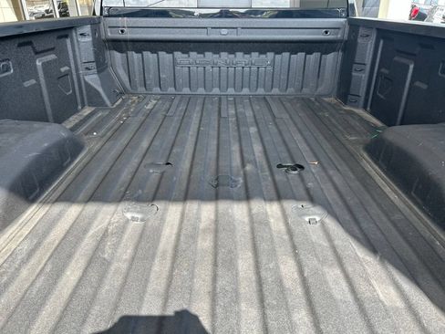 Used 2024 GMC Sierra 3500 Denali w/ Denali Reserve Package AWD/4WD image 17