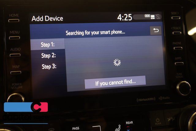 Used 2020 Toyota Highlander LE AWD/4WD image 25
