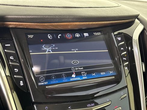 Used 2020 Cadillac Escalade Premium Luxury AWD/4WD image 21
