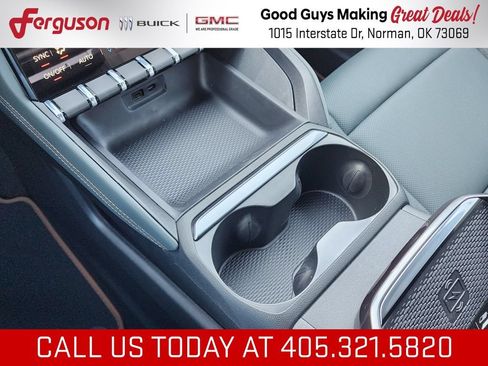 New 2026 GMC Terrain AT4 w/ Convenience Package III AWD/4WD image 32