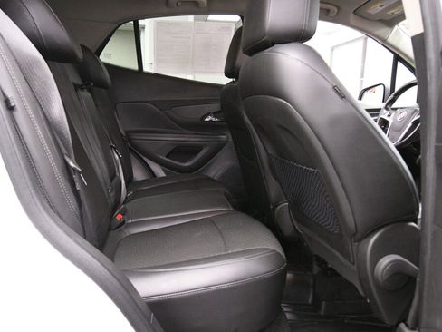 Used 2019 Buick Encore Preferred FWD image 22