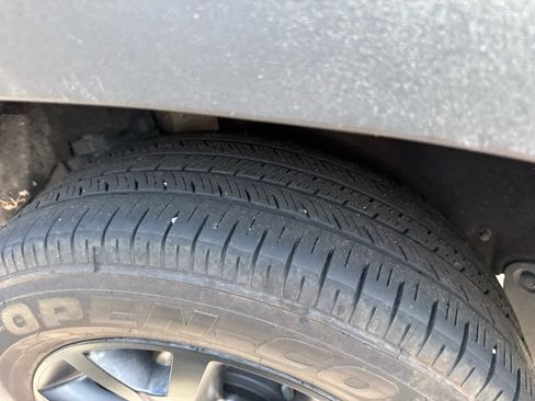Used 2025 Toyota RAV4 LE FWD image 5
