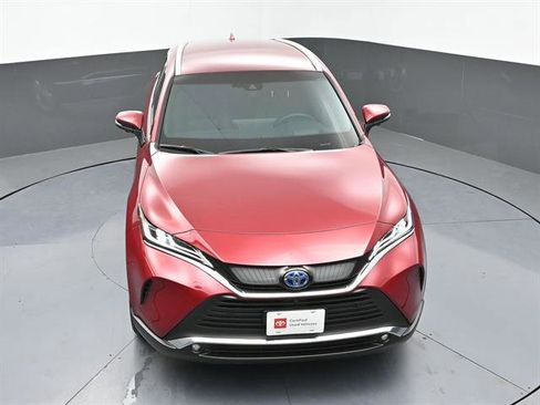 Certified 2024 Toyota Venza Limited AWD/4WD image 37