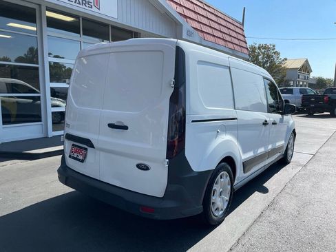 Used 2017 Ford Transit Connect XL FWD image 3