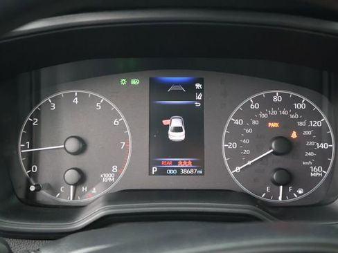 Used 2025 Toyota Corolla LE image 14