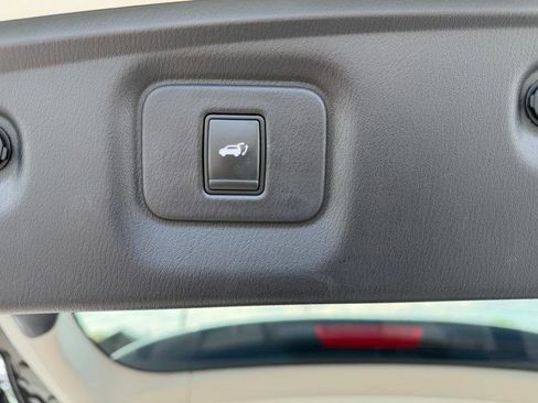 Used 2017 INFINITI QX60 Luxe w/ Deluxe Technology Package image 27