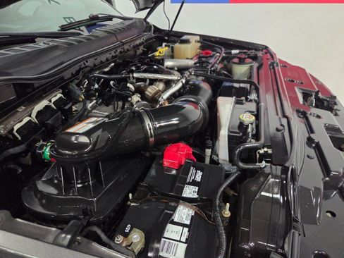 Used 2017 Ford F250 XLT w/ XLT Value Package AWD/4WD image 87