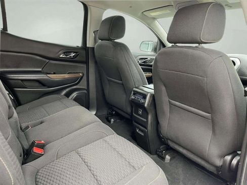 Used 2019 GMC Acadia SLE image 20