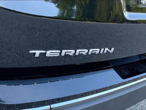 Used 2023 GMC Terrain AT4 AWD/4WD image 30