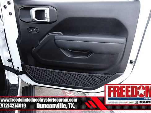 Used 2022 Jeep Wrangler Unlimited Sport AWD/4WD image 40