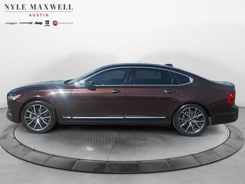 Used 2018 Volvo S90 T5 Momentum w/ Convenience Package image 13