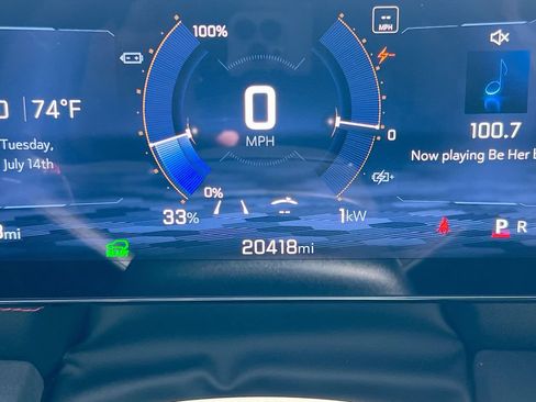 Used 2024 Chevrolet Blazer EV RS AWD/4WD image 12
