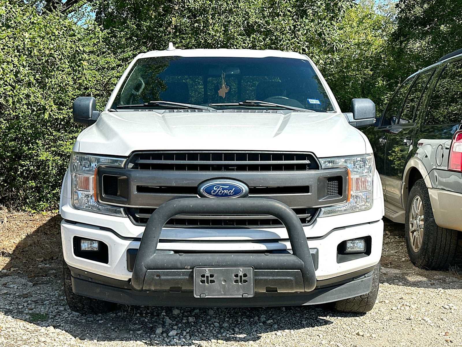 Used 2018 Ford F150 XLT w/ Equipment Group 302A Luxury AWD/4WD image 5