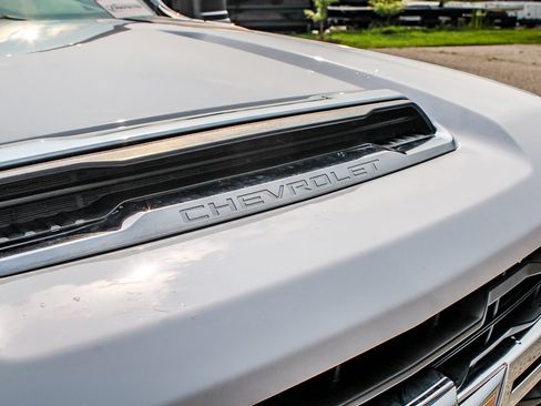 Used 2024 Chevrolet Silverado 2500 LT w/ Convenience Package AWD/4WD image 13