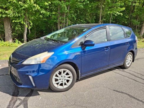 Used 2012 Toyota Prius V Three FWD image 1