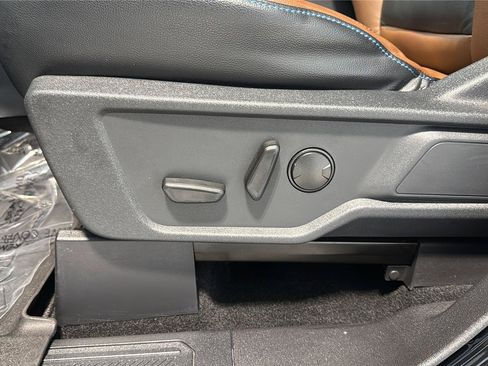 Certified 2024 Ford Bronco Outer Banks AWD/4WD image 26