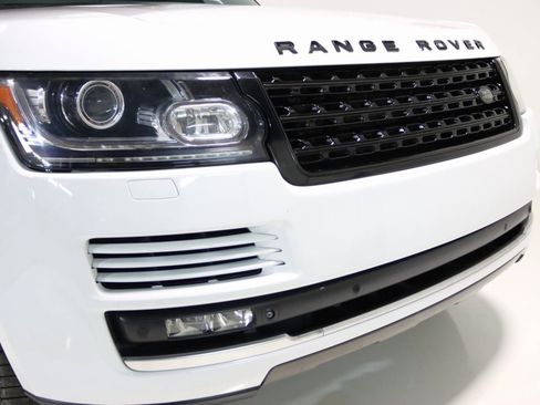 Used 2015 Land Rover Range Rover image 28