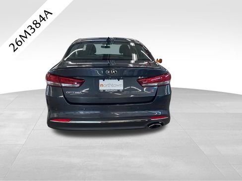 Used 2018 Kia Optima S w/ Panoramic Sunroof Package FWD image 37