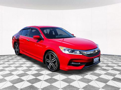 Used 2017 Honda Accord Sport Special Edition image 11