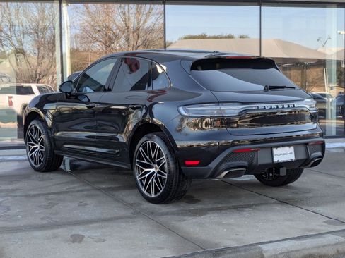 New 2026 Porsche Macan image 3