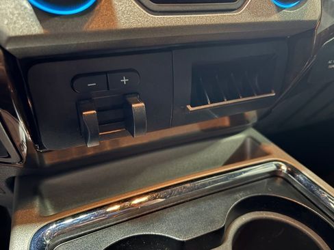 Used 2015 Ford F350 Platinum image 15