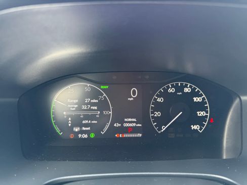 Used 2024 Honda CR-V Sport Touring image 5