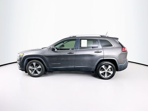 Used 2019 Jeep Cherokee Limited w/ Technology Group FWD image 4