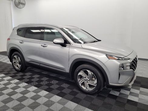 Used 2023 Hyundai Santa Fe SEL FWD image 11