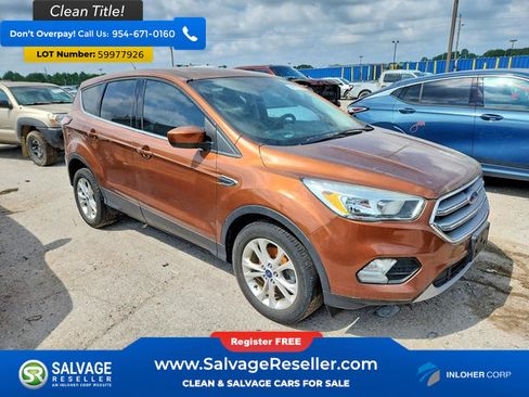 Used 2017 Ford Escape SE w/ SE Cold Weather Package FWD image 5