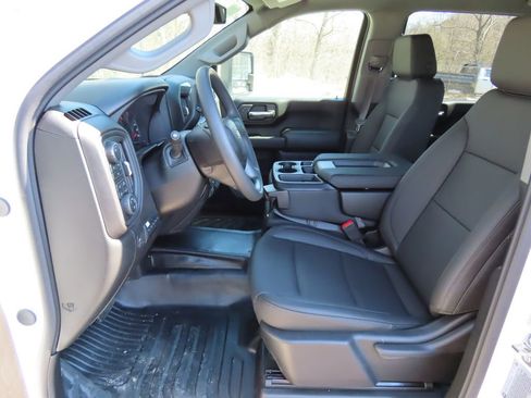 New 2026 Chevrolet Silverado 3500 W/T w/ WT Convenience Package AWD/4WD image 18